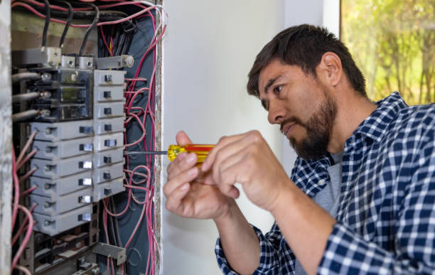 Best Local Electrician Companies  in Capitol Heights, MD